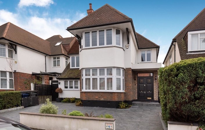House for sale in Armitage Road, Golders Green