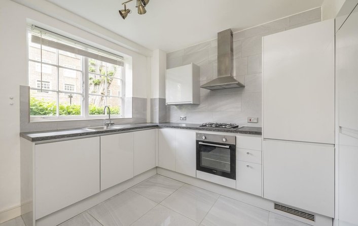 Flat for sale in Carlton Hill, St. John's Wood