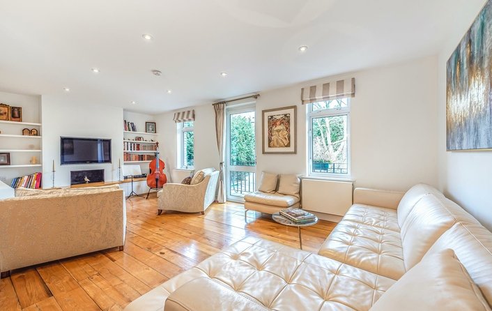 Flat for sale in Aldred Road, West Hampstead