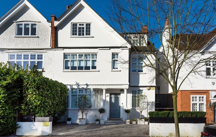 House for sale in Clorane Gardens, Hampstead