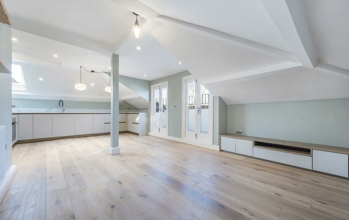 Flat for sale in Lancaster Grove, Belsize Park