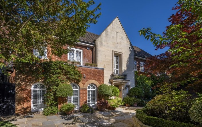 House for sale in Oakhill Avenue, Hampstead