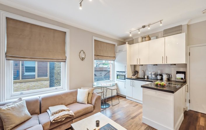 Flat for sale in Perrins Court, Hampstead Village