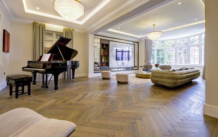 Flat for sale in Rosecroft Avenue, Hampstead