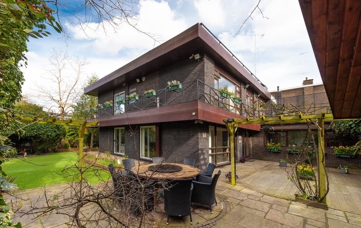 House for sale in West Heath Avenue, Golders Hill Park