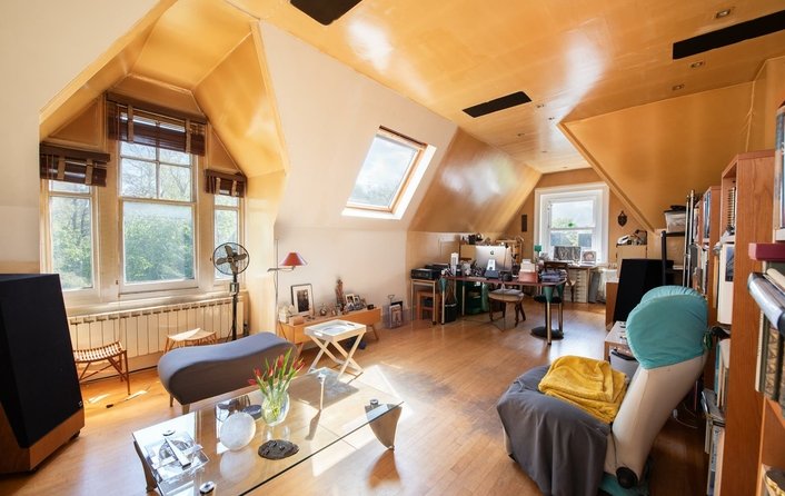 Flat for sale in West Heath Road, Hampstead