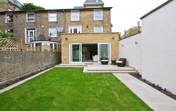 House to rent in Boydell Court, St Johns Wood