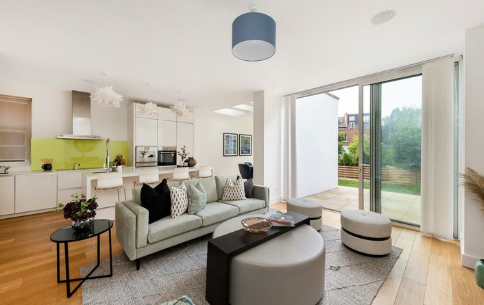 House to rent in Briardale Gardens, Hampstead