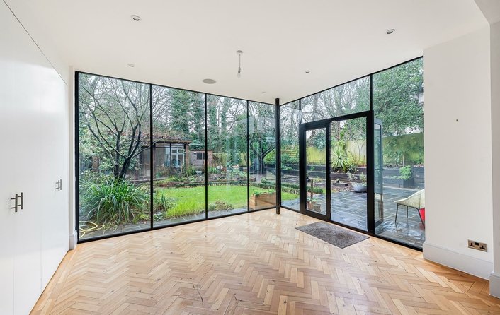 Property to rent in Chesterford Gardens, Hampstead