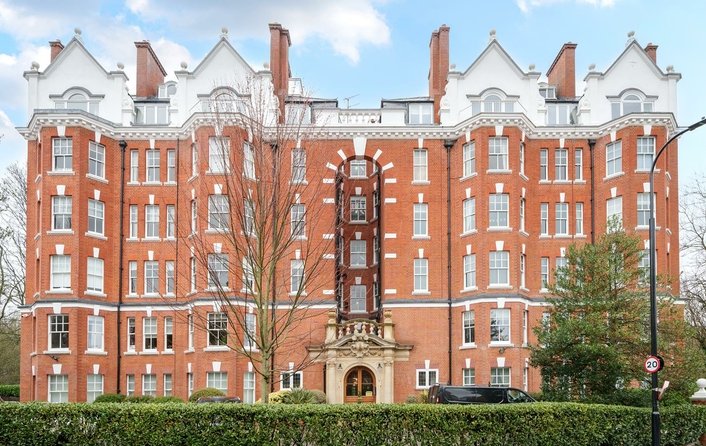 Property to rent in East Heath Road, Hampstead