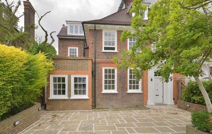 House to rent in Greenaway Gardens, Hampstead