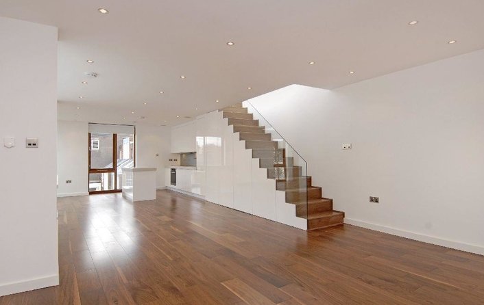 House to rent in Lakis Close, Hampstead Village
