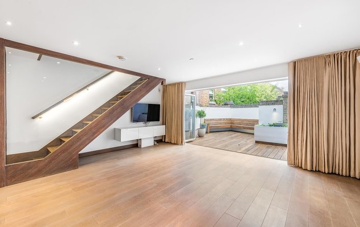 House to rent in Spencer Walk, Hampstead Village