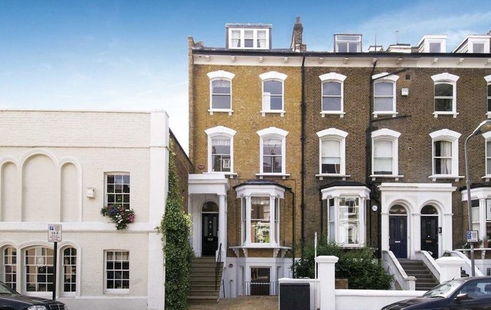 House to rent in Steeles Road, Belsize Park