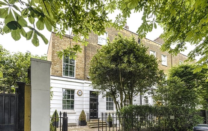 Flat to rent in The Grove, Highgate
