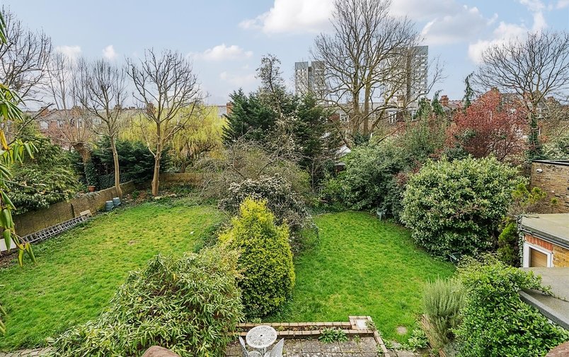 Flat for sale in Aberdare Gardens, South Hampstead