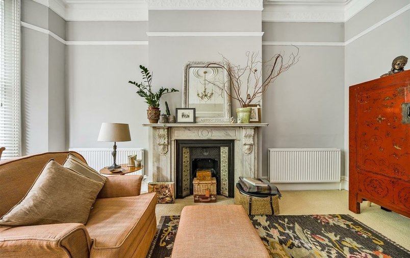 Flat for sale in Adamson Road, Belsize Park