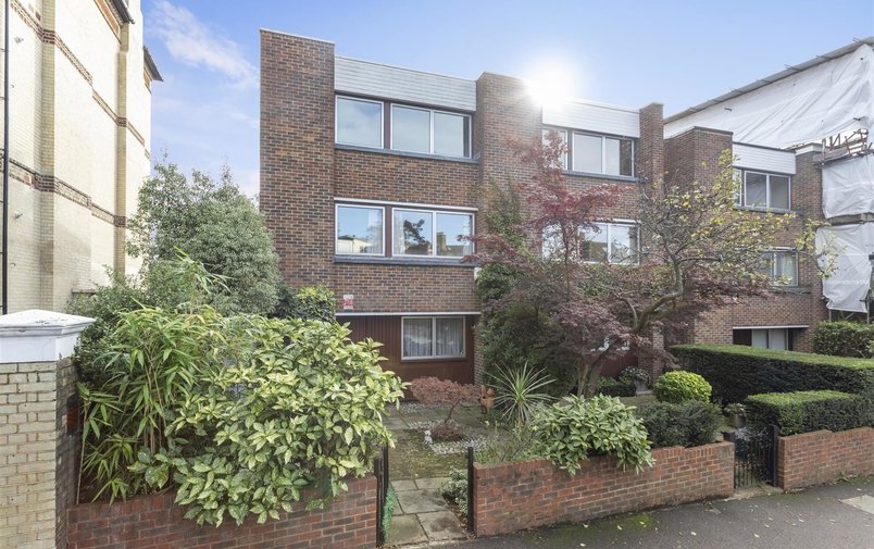 House for sale in Arkwright Road, Hampstead