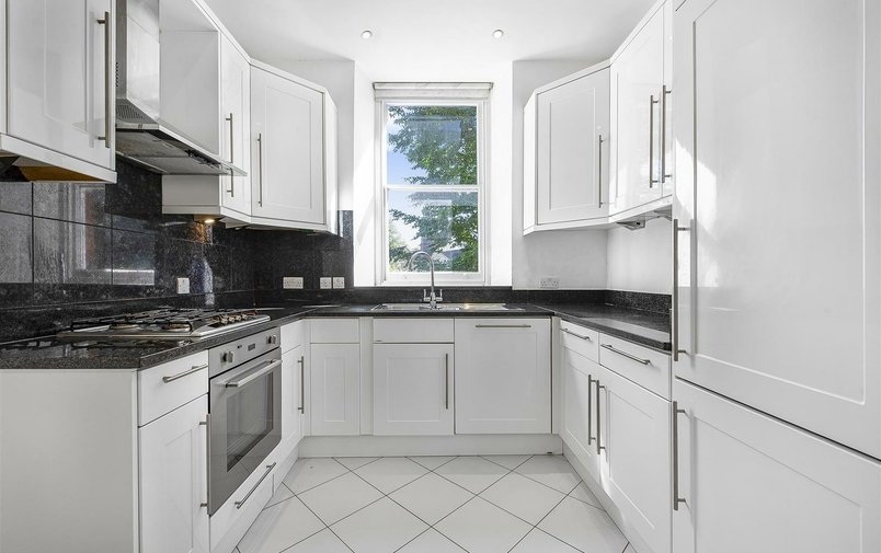Flat for sale in Arkwright Road, Hampstead