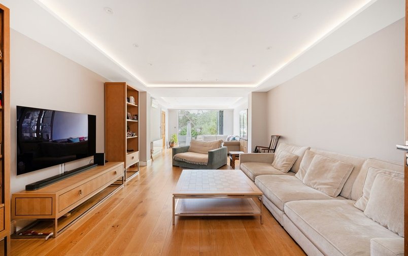 House for sale in Armitage Road, Golders Green