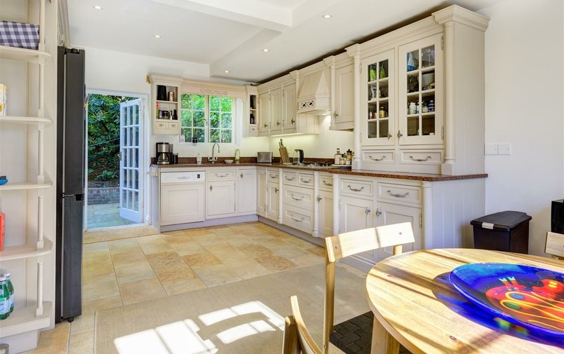 House for sale in Bunkers Hill, Hampstead Garden Suburb