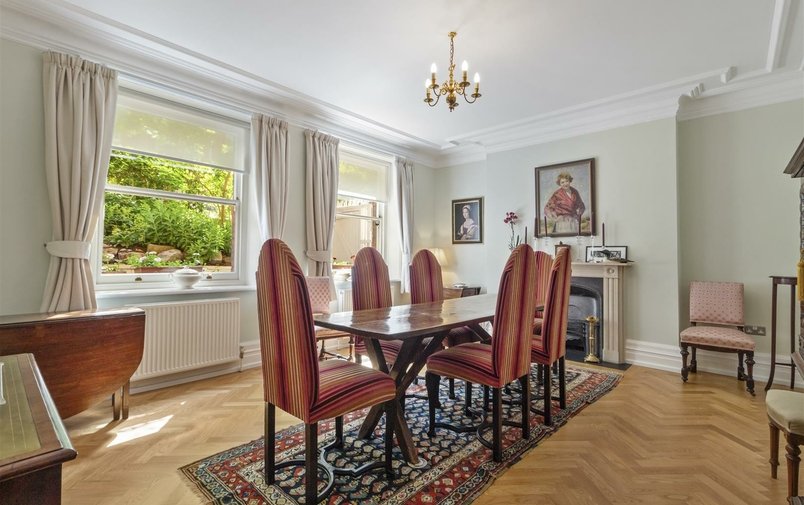 Flat for sale in Cannon Hill, West Hampstead