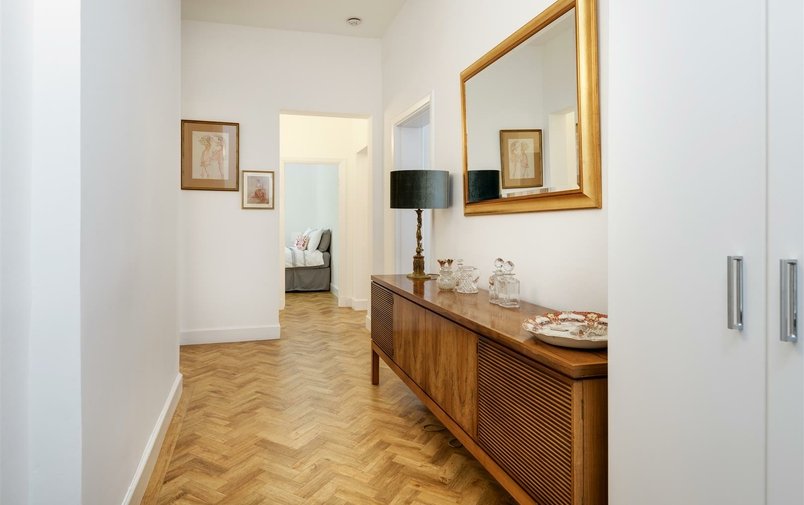 Flat for sale in Cannon Hill, West Hampstead