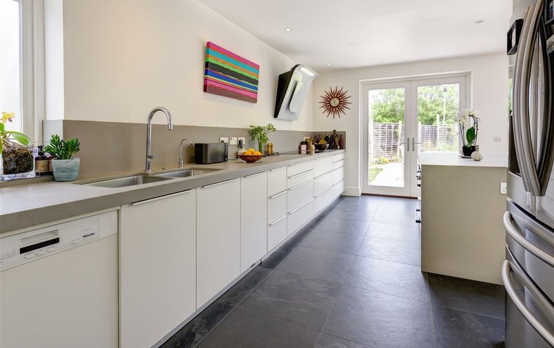 House for sale in Chatsworth Road, Mapesbury
