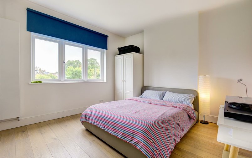 House for sale in Chatsworth Road, Mapesbury