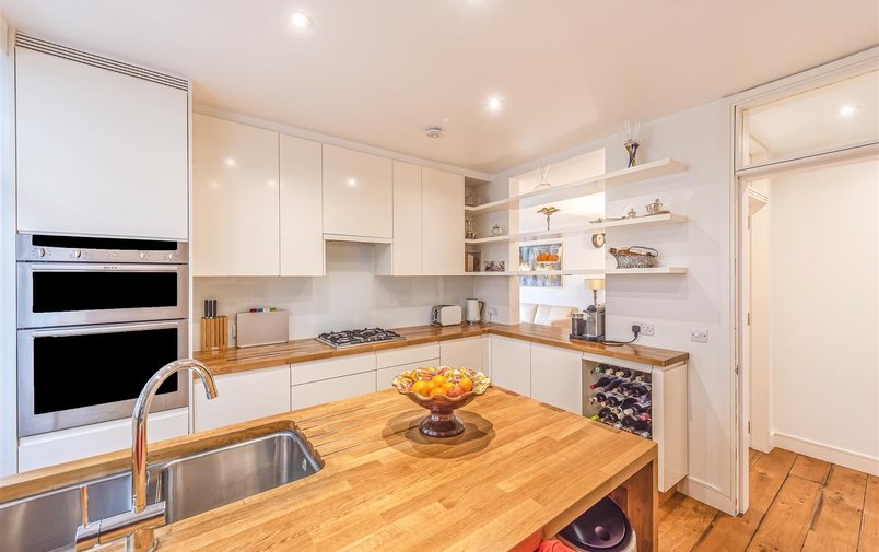 Flat for sale in Aldred Road, West Hampstead