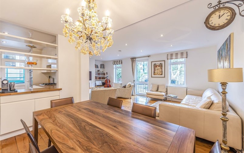 Flat for sale in Aldred Road, West Hampstead