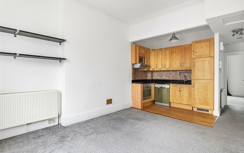 Flat for sale in College Crescent, Belsize Park