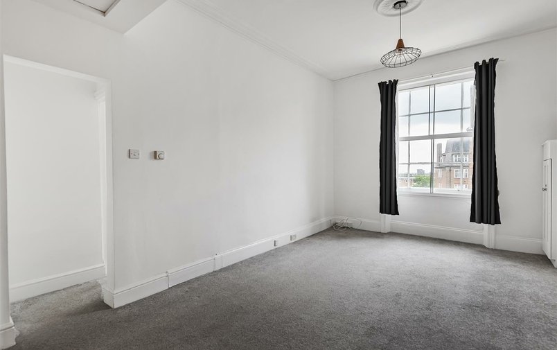 Flat for sale in College Crescent, Belsize Park