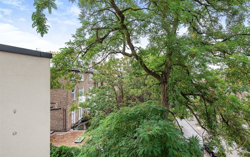 Flat for sale in College Crescent, Belsize Park