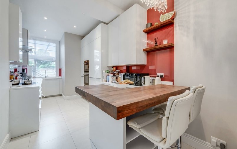 Flat for sale in Crediton Hill, West Hampstead