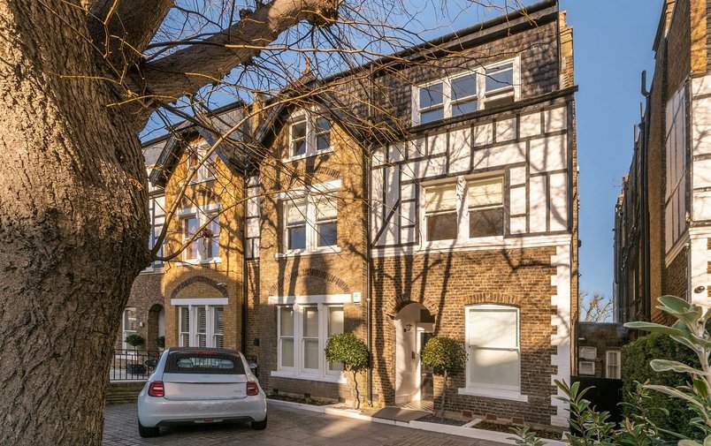 Flat for sale in Elsworthy Road, Primrose Hill