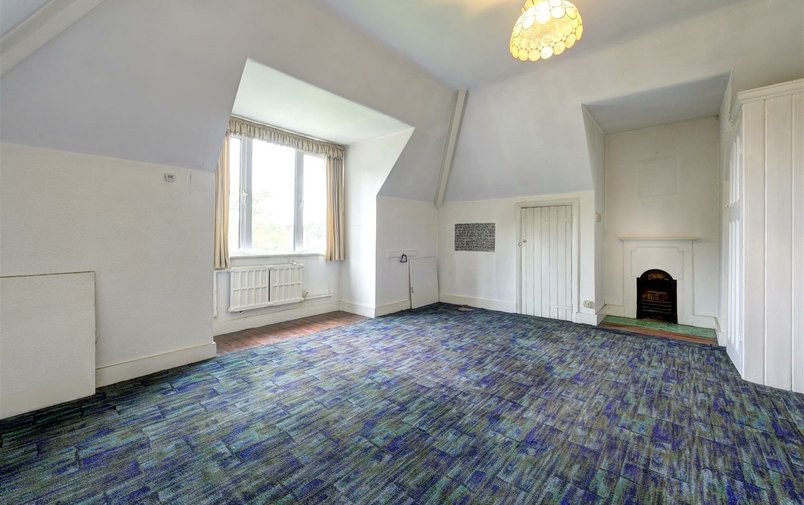 House for sale in Finchley Road, Golders Green