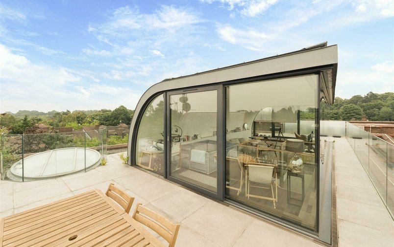 Flat for sale in Firecrest Drive, Hampstead