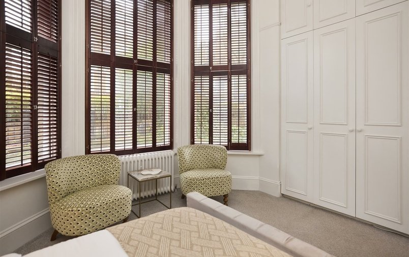 Flat for sale in Fitzjohns Avenue, Hampstead