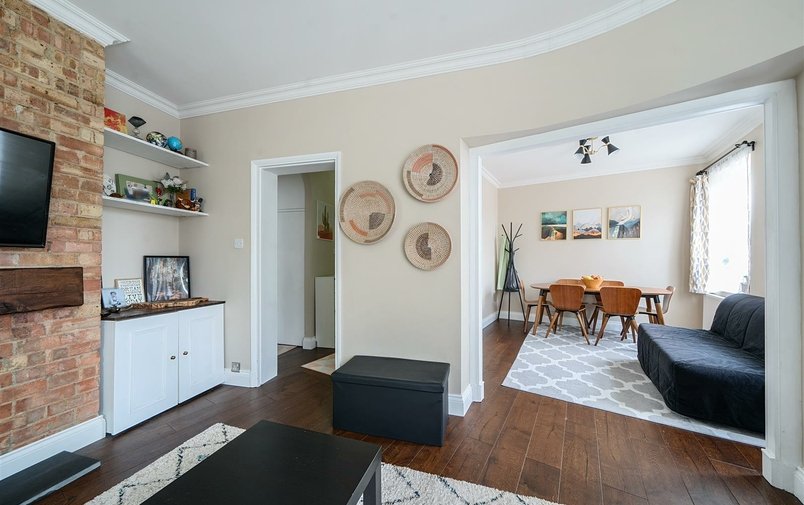 Flat for sale in Fortune Green Road, West Hampstead