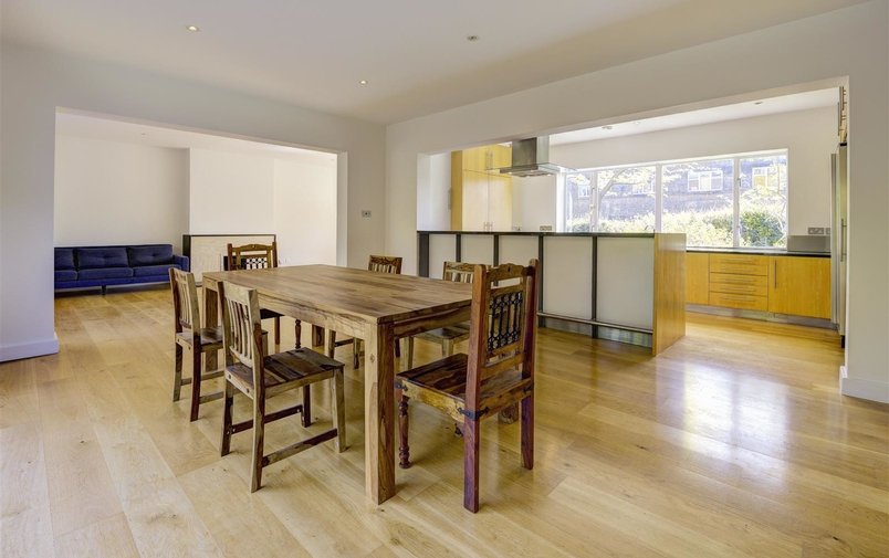 House for sale in Frognal Close, Hampstead