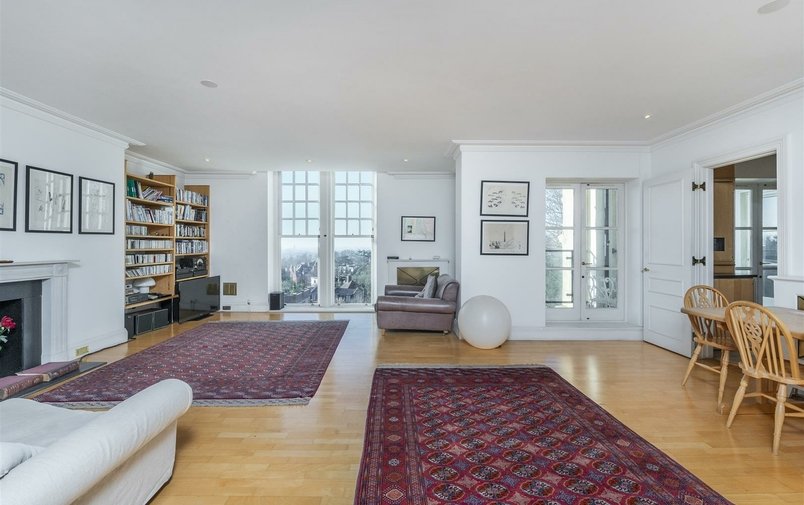 Flat for sale in Frognal Rise, Hampstead Village