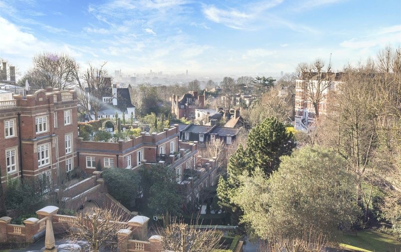 Flat for sale in Frognal Rise, Hampstead Village