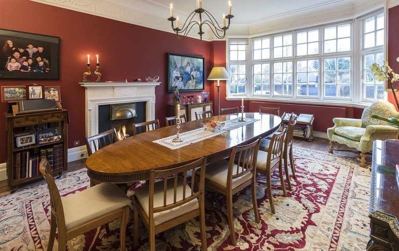 Flat for sale in Hollycroft Avenue, Hampstead