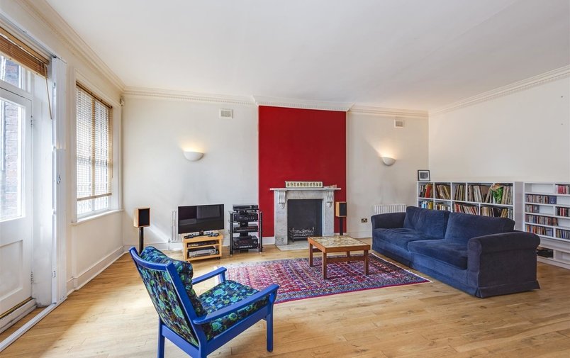 Flat for sale in Garden Apartment, Maresfield Gardens, Hampstead