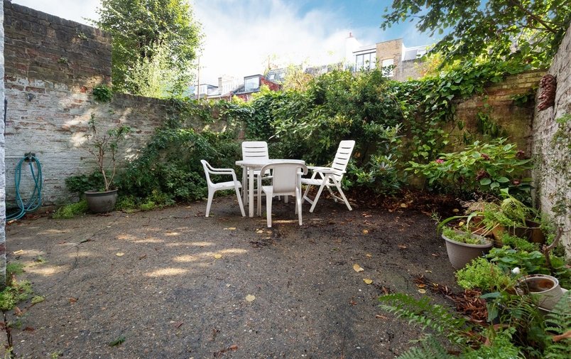 House for sale in Gardnor Road, Hampstead Village