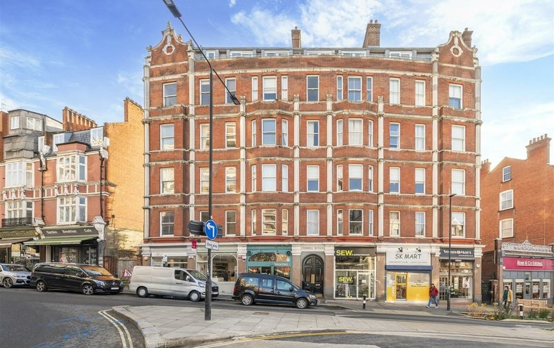 Flat for sale in Goldhurst Terrace, South Hampstead