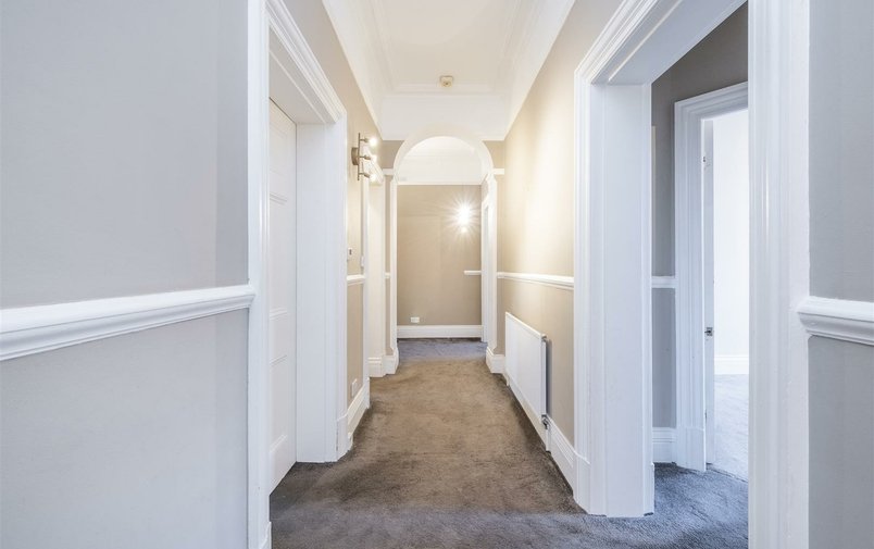 Flat for sale in Goldhurst Terrace, South Hampstead