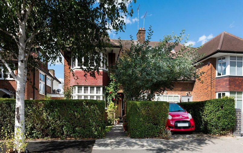 House for sale in Harman Drive, The Hocrofts