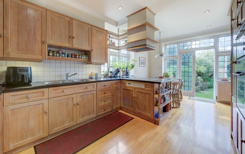 House for sale in Harman Drive, The Hocrofts